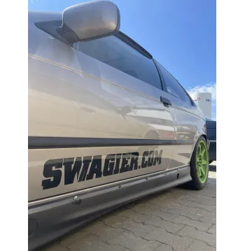 Naklejka SWAGIER.COM duża biała